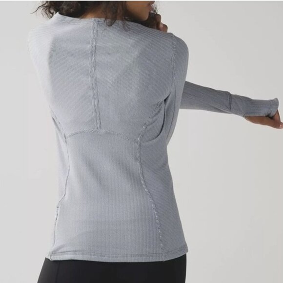 Lululemon Kanto Catch Me Womens 8 Long Sleeve Heathered Gray Athletic Shirt - Picture 2 of 9